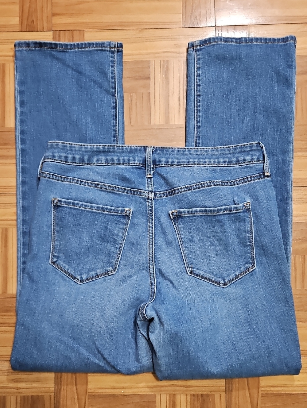 OLD. NAVY Mid-rise Kicker Boot Cut Jeans